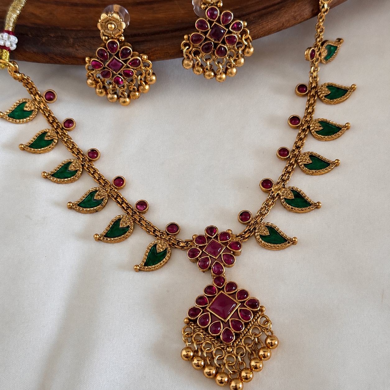 Trendy Mango Design Neckalce
