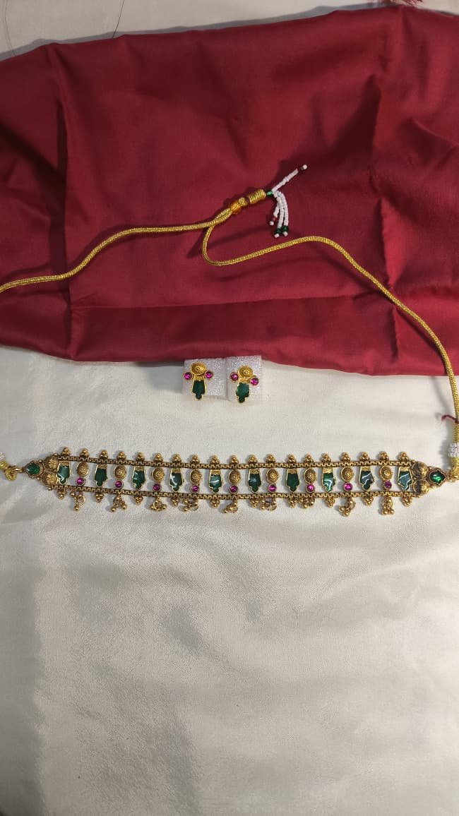 Ruby Accent Choker Set