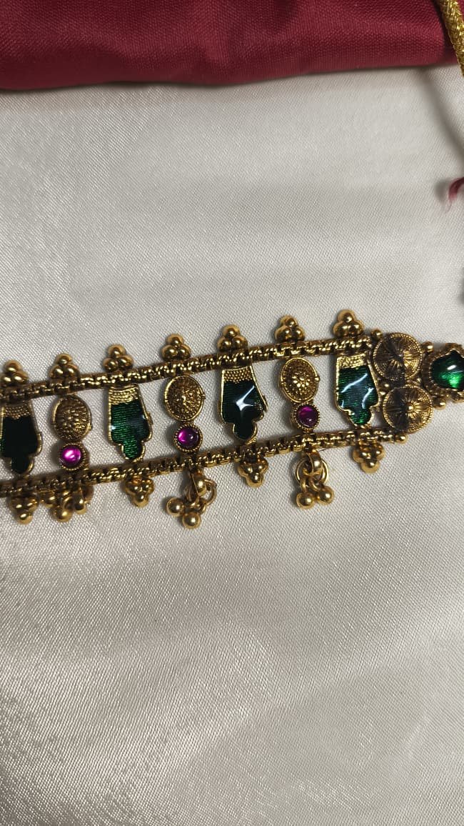 Ruby Accent Choker Set - Image 2